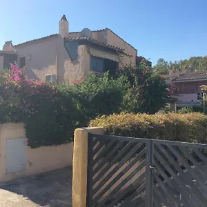 Marina House Capitana